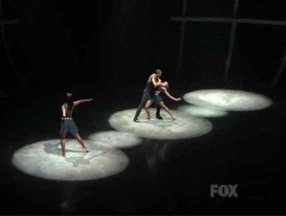 Episodes — идея танцевального номера