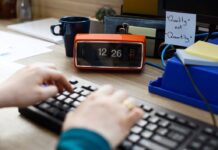 Система учета рабочего времени сотрудников: как усилить контроль