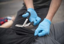 Как пользоваться тактическими ножницами?