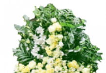 Траурный похоронный венок: традиции, виды, особенности выбора